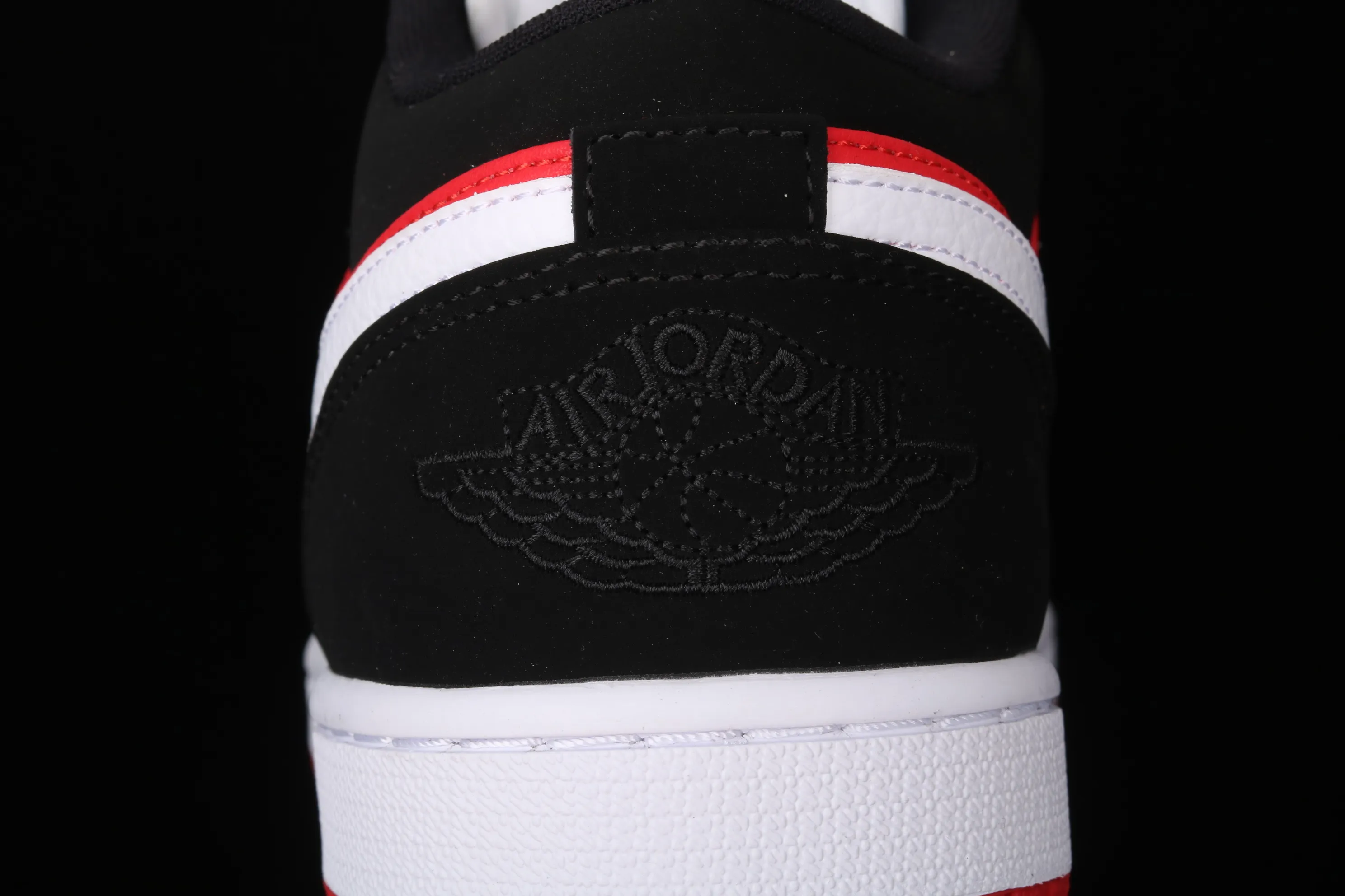 All categories Air Jordan Jordan series basketball shoes Air Jordan 1 Low Air Jordan 1 Low AJ1 Joe 1 Bulls Chicago low-top cultural basketball shoes DC0774-016